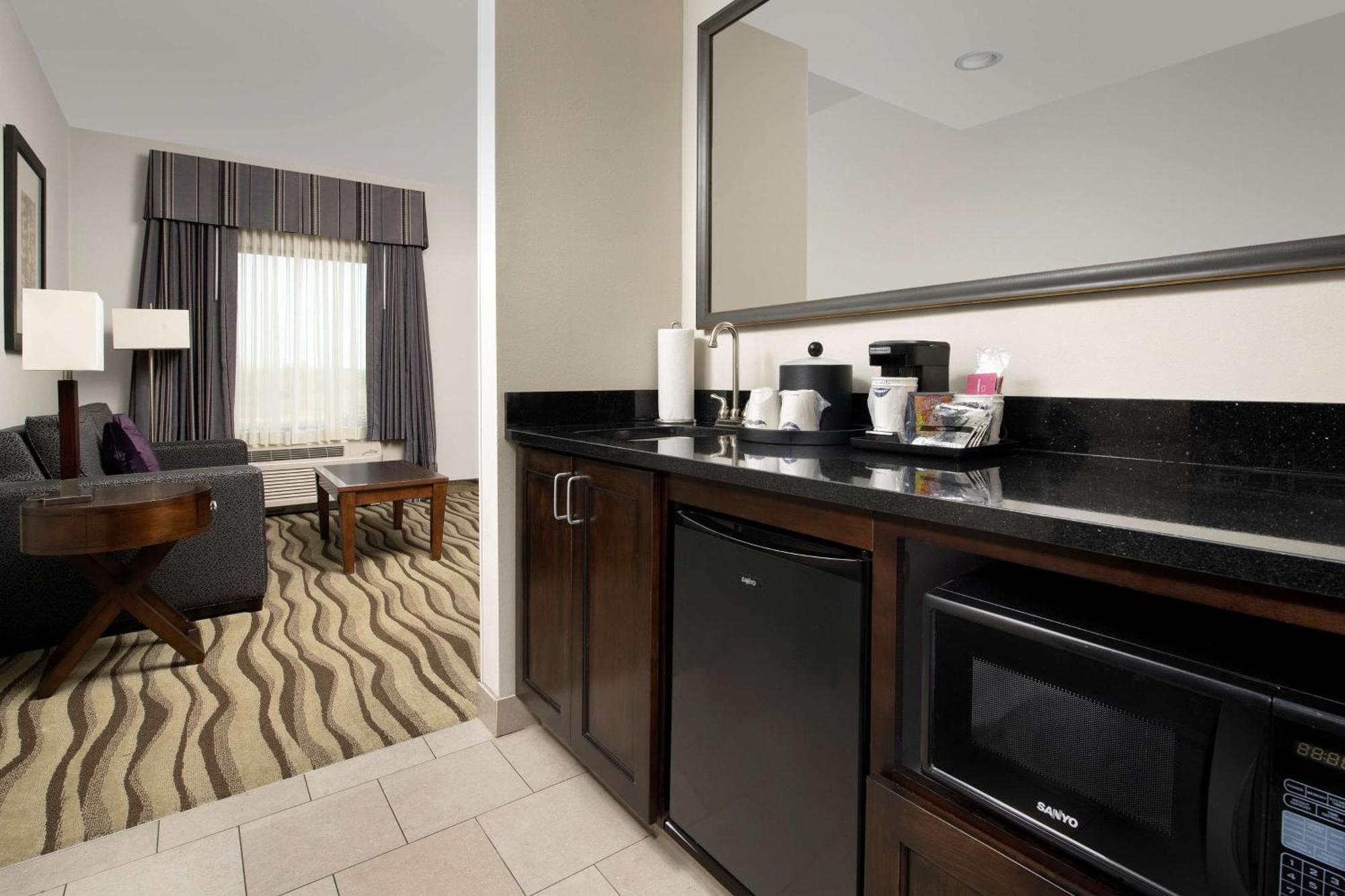 Hampton Inn & Suites Tupelo/Barnes Crossing Zewnętrze zdjęcie